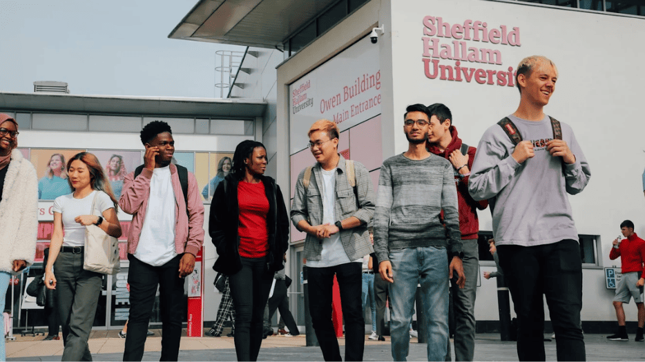 Sinh Viên Du Học Anh Tại Trường Sheffield Hallam University